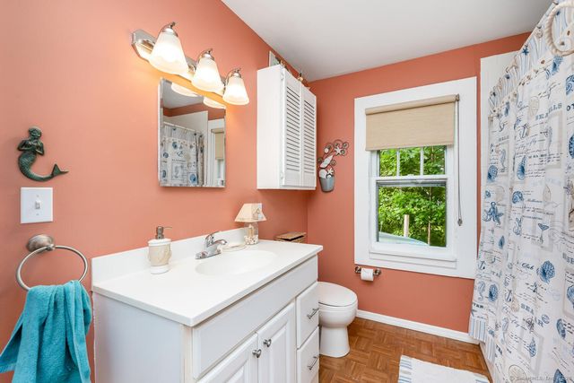 27 North Bridge Street, Norwalk, CT 06855