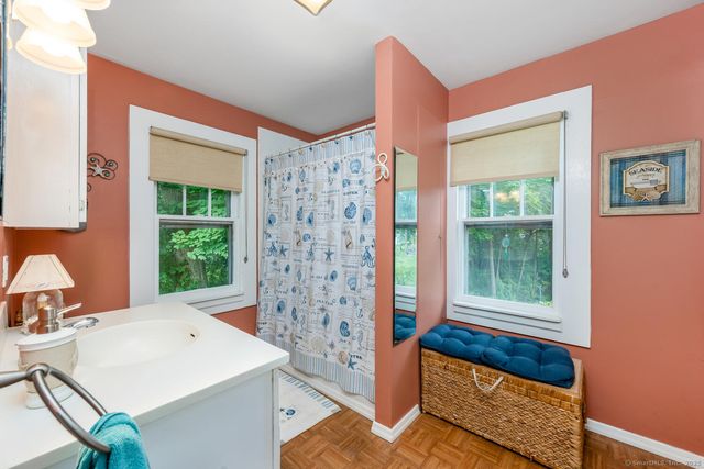 27 North Bridge Street, Norwalk, CT 06855