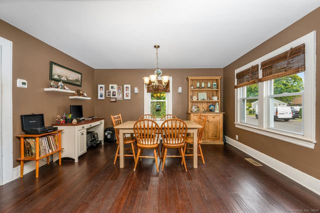 27 North Bridge Street, Norwalk, CT 06855