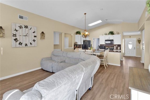 14386 Stone Creek Trail, Hesperia, CA 92344