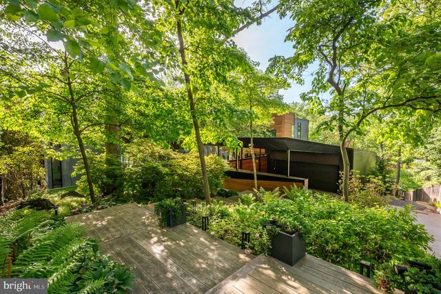 5124 WISSIOMING RD, Bethesda, MD 20816
