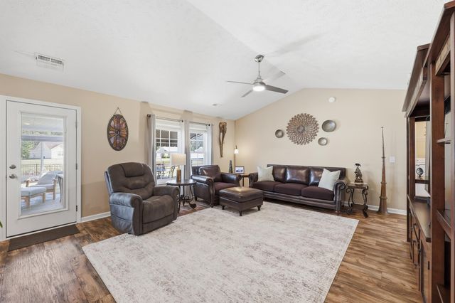 303 Beulah Circle, Conway, SC 29527