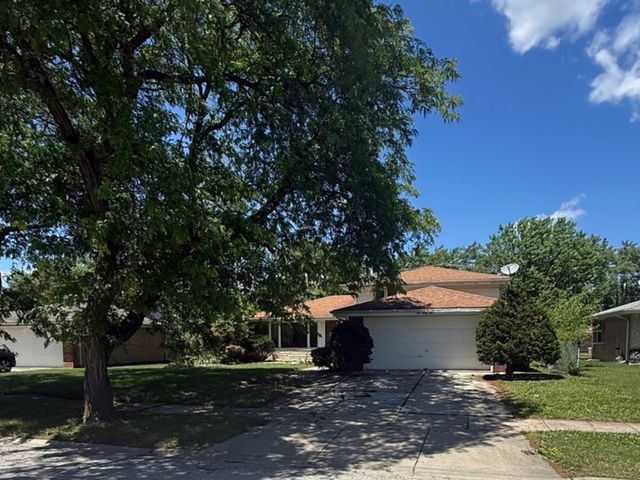 942 E 168th Street, South Holland, IL 60473