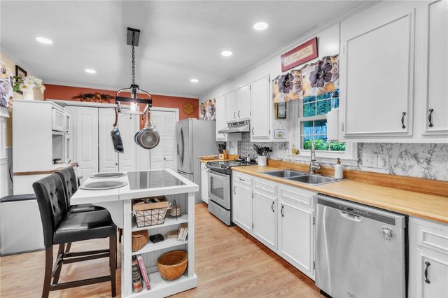 300 Clearview Drive, Anderson, SC 29625