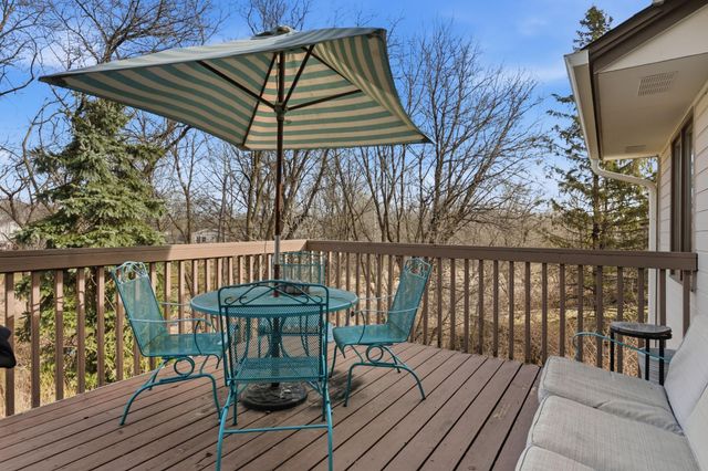 14765 38th Avenue N, Plymouth, MN 55446