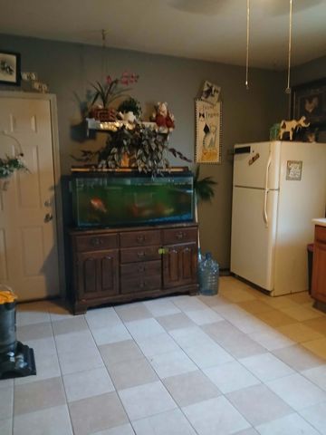 7638 W 61st Place, Summit, IL 60501