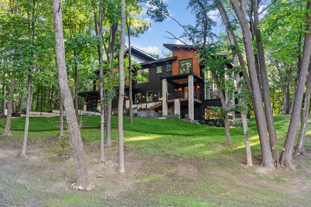 305 North Shore Dr, Minnetrista, MN 55364