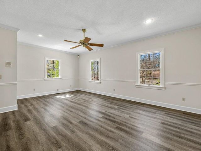 315 Earles Fort Road, Landrum, SC 29356