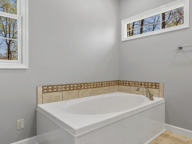 315 Earles Fort Road, Landrum, SC 29356