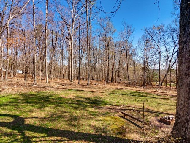 315 Earles Fort Road, Landrum, SC 29356