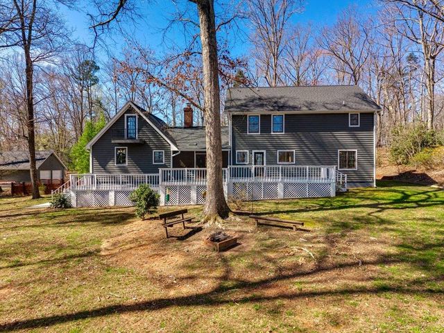 315 Earles Fort Road, Landrum, SC 29356