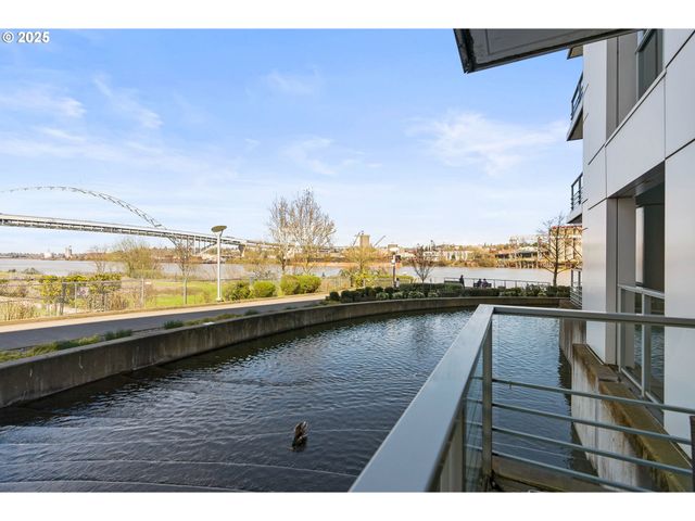 1310 Nw NAITO Pkwy 105, Portland, OR 97209