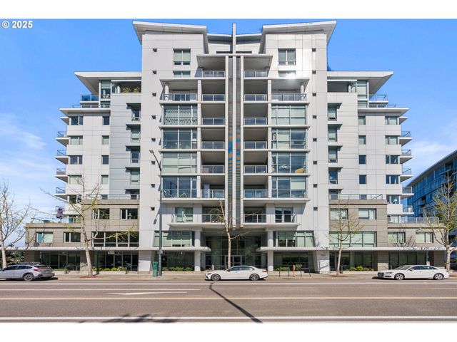 1310 Nw NAITO Pkwy 105, Portland, OR 97209