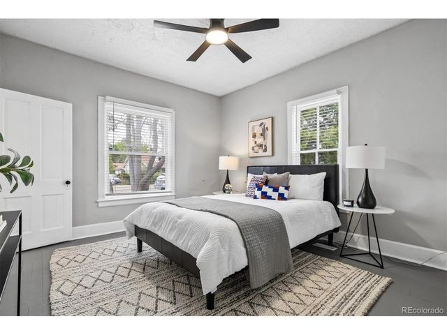 2984 S Delaware St, Englewood, CO 80110