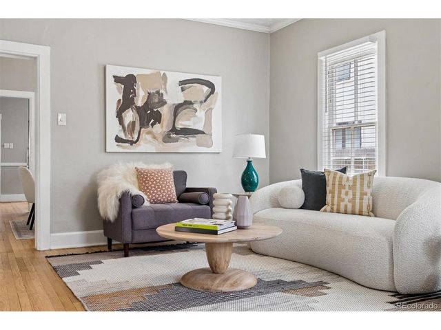 2984 S Delaware St, Englewood, CO 80110