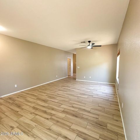 30239 N BOBCAT Way, San Tan Valley, AZ 85143