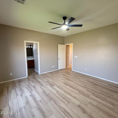 30239 N BOBCAT Way, San Tan Valley, AZ 85143