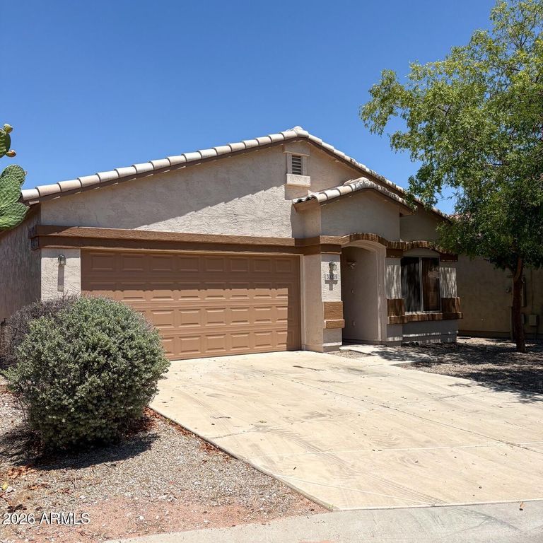 30239 N BOBCAT Way, San Tan Valley, AZ 85143
