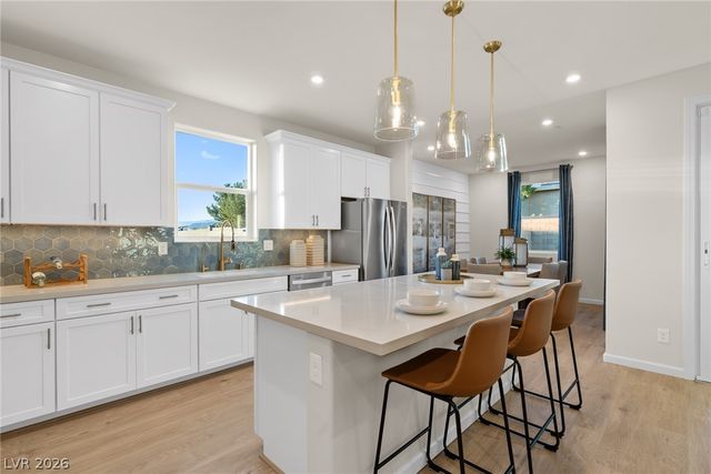 3896 Blooming Orange Avenue, Las Vegas, NV 89141