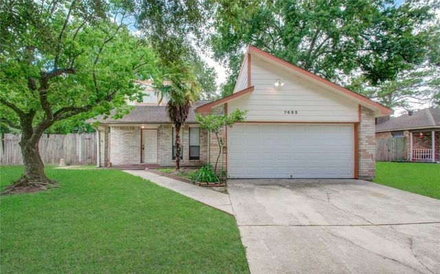 7022 Foxbrook Drive, Humble, TX 77338