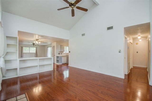 7022 Foxbrook Drive, Humble, TX 77338