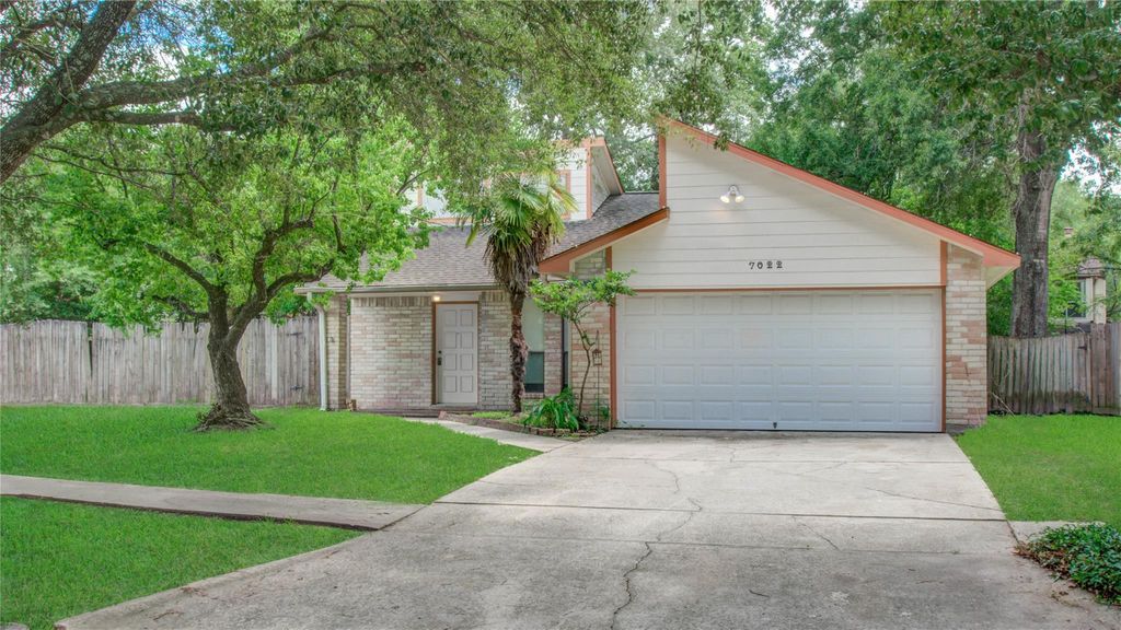 7022 Foxbrook Drive, Humble, TX 77338
