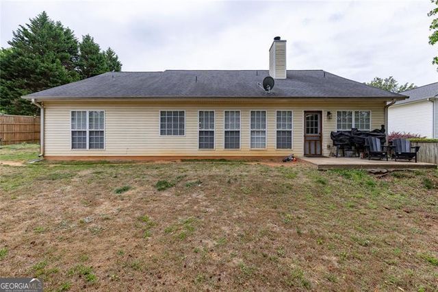 5825 April Drive, Sugar Hill, GA 30518