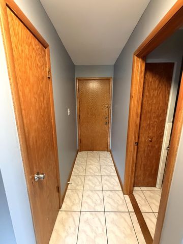 11946 S Ridgeway Avenue 2A, Alsip, IL 60803