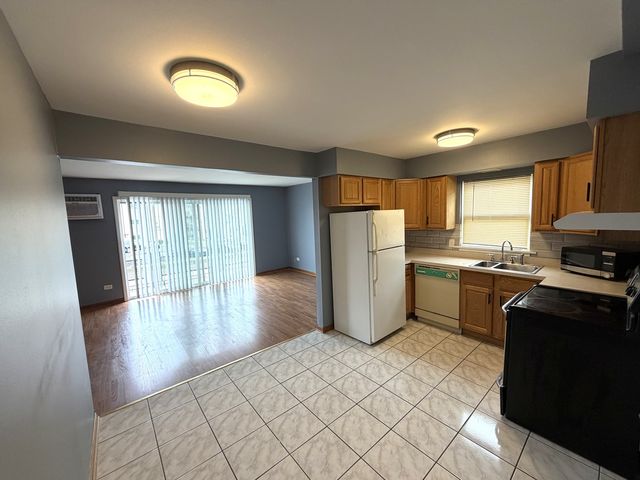 11946 S Ridgeway Avenue 2A, Alsip, IL 60803