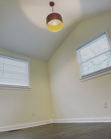 130 Hart Ln, Nashville, TN 37207