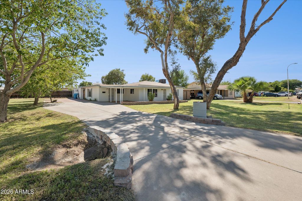2107 W Minnezona Avenue, Phoenix, AZ 85015 — photo 3