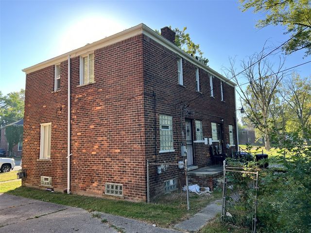 9151 Mansfield Street, Detroit, MI 48228