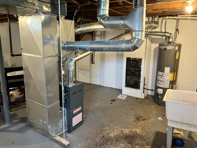 9151 Mansfield Street, Detroit, MI 48228