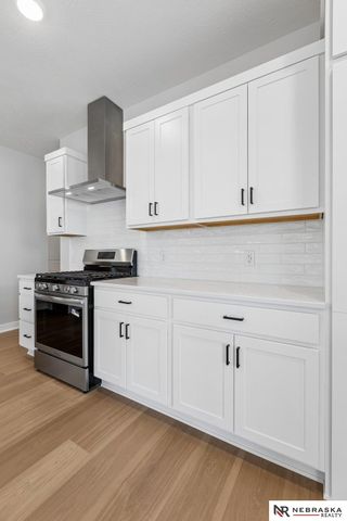 12104 S 109th Street, Papillion, NE 68046
