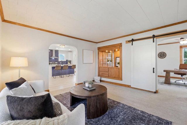 1008 Giles Street, Stoughton, WI 53589