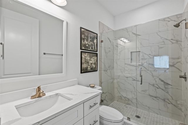 218 PARK LAKE STREET 8, Orlando, FL 32803