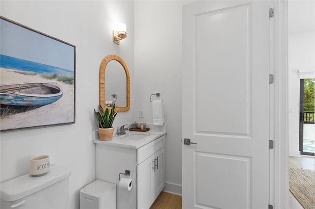 218 PARK LAKE STREET 8, Orlando, FL 32803