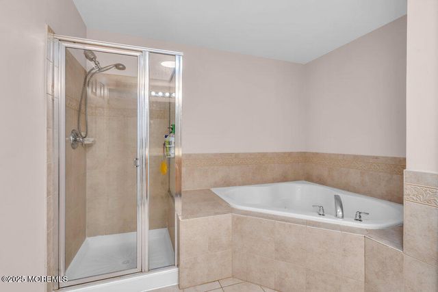 40 Demarest Drive, Manalapan, NJ 07726