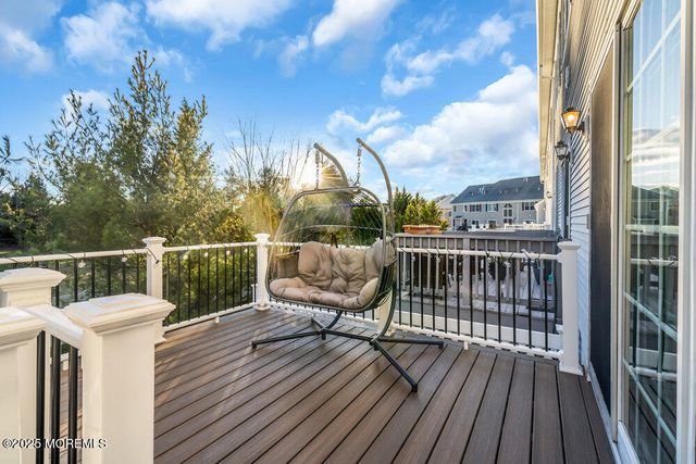 40 Demarest Drive, Manalapan, NJ 07726