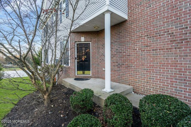 40 Demarest Drive, Manalapan, NJ 07726