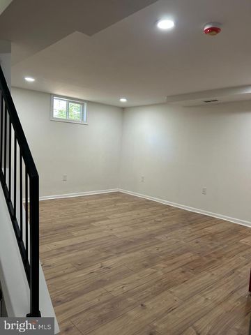 9620 52ND AVE, College Park, MD 20740