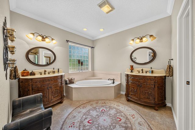 165 Paddock Point, Hot Springs, AR 71913