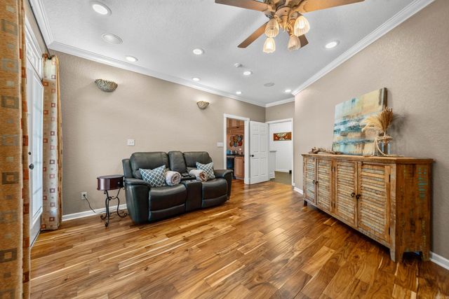 165 Paddock Point, Hot Springs, AR 71913