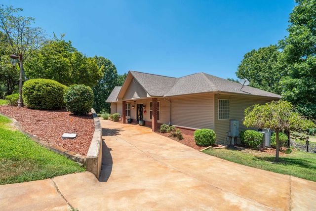 165 Paddock Point, Hot Springs, AR 71913