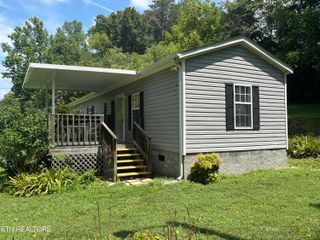 670 Apple Valley Rd, Sevierville, TN 37862