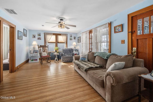 552 N Harpersfield Road, Jefferson, NY 12093