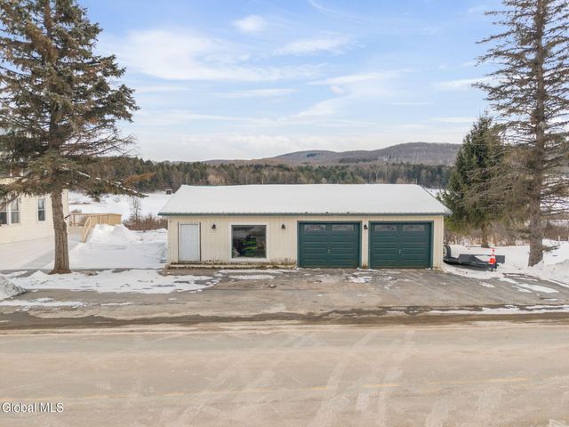 552 N Harpersfield Road, Jefferson, NY 12093