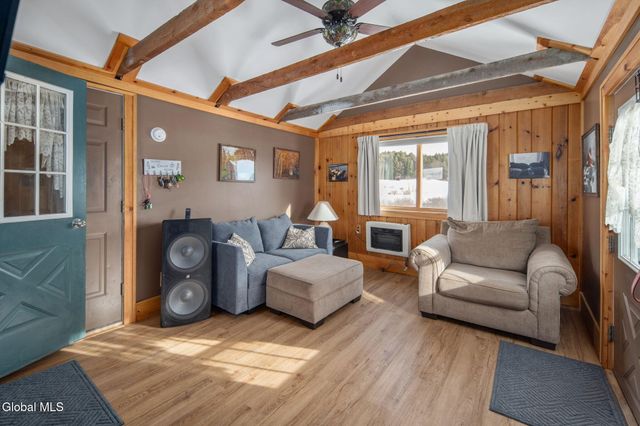 552 N Harpersfield Road, Jefferson, NY 12093