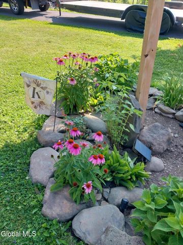 552 N Harpersfield Road, Jefferson, NY 12093