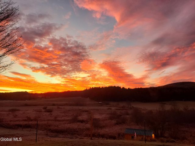 552 N Harpersfield Road, Jefferson, NY 12093